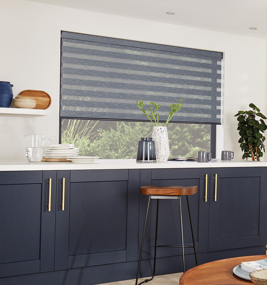 LINOSO_NAVY_ROOMSET